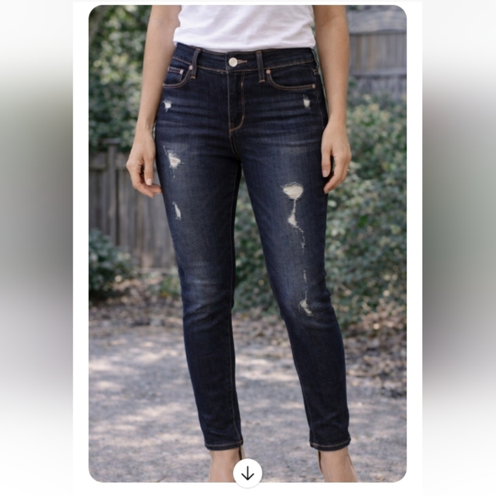 Express Dark Wash Mid-Rise Distressed Jeggings | Petite 6 Short (6S)